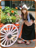 神戸北野 香りの家・オランダ 民族衣装
